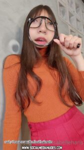 Isabelleharis Petite Asian American Black Hair Influencer Isabelleharis Petite Asian American Black Hair Influencer